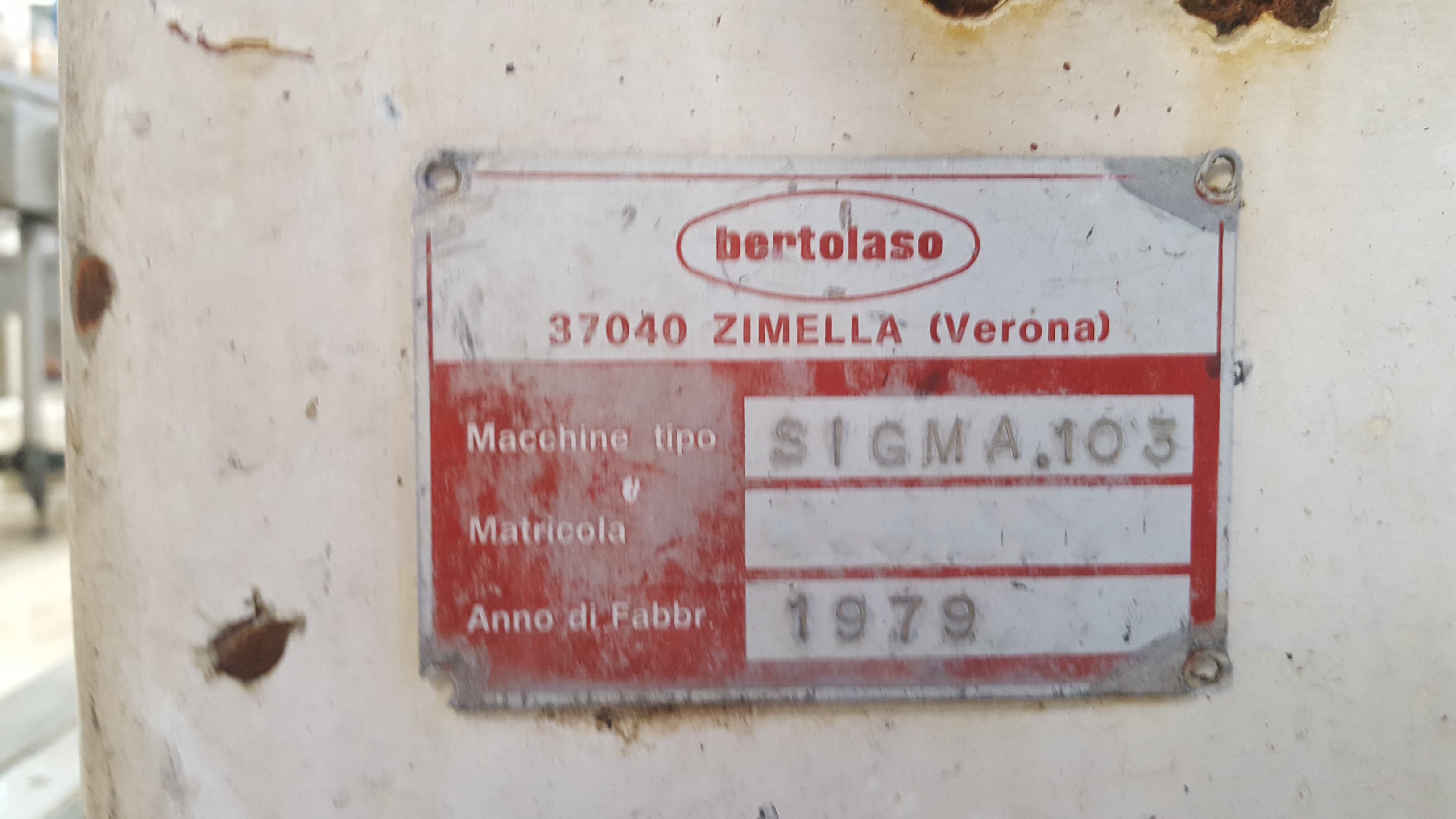 Tabliczka znamionowa Bertolaso Sigma 103