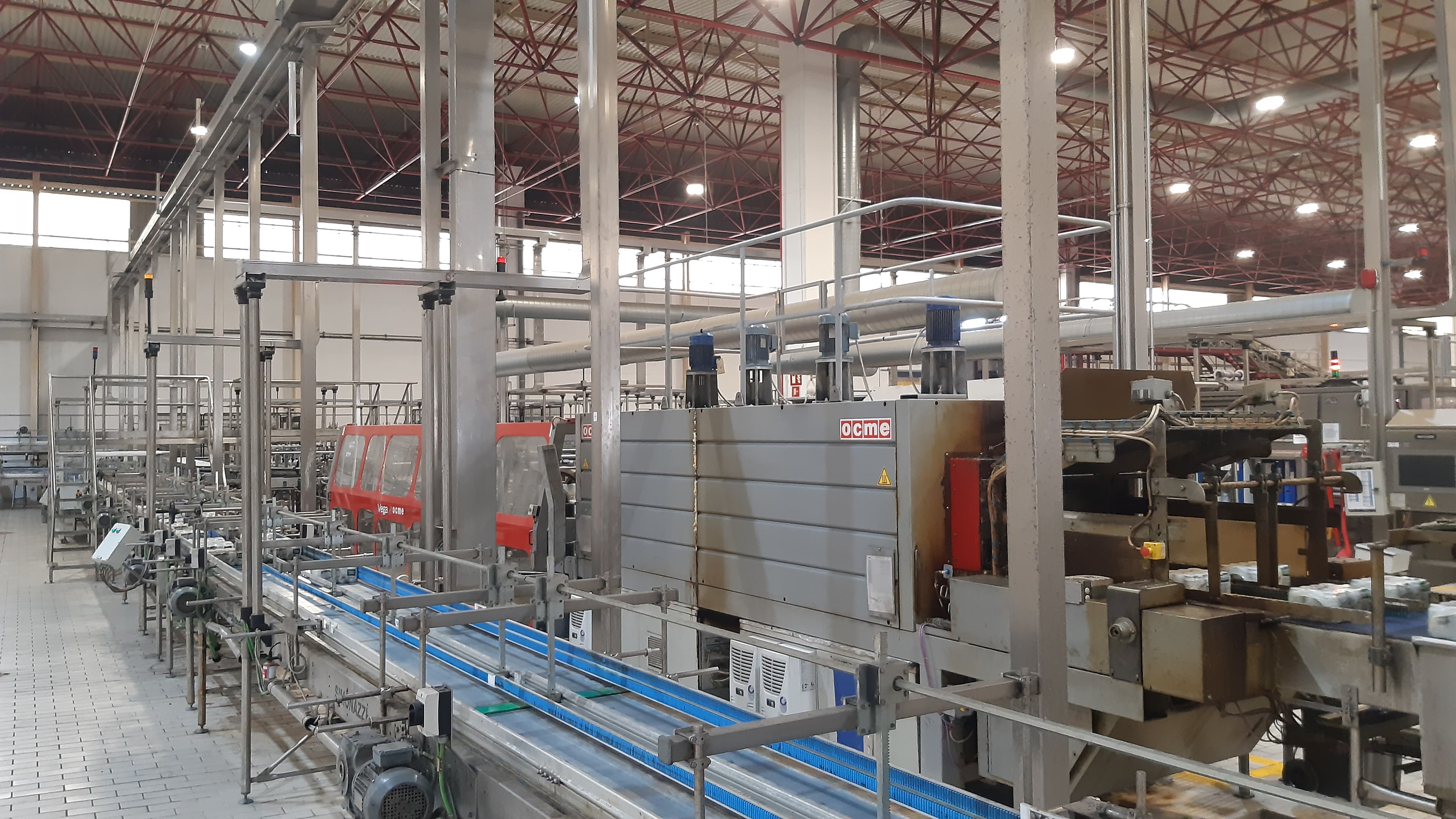 Widok z prawej strony Ocme Vega N80V