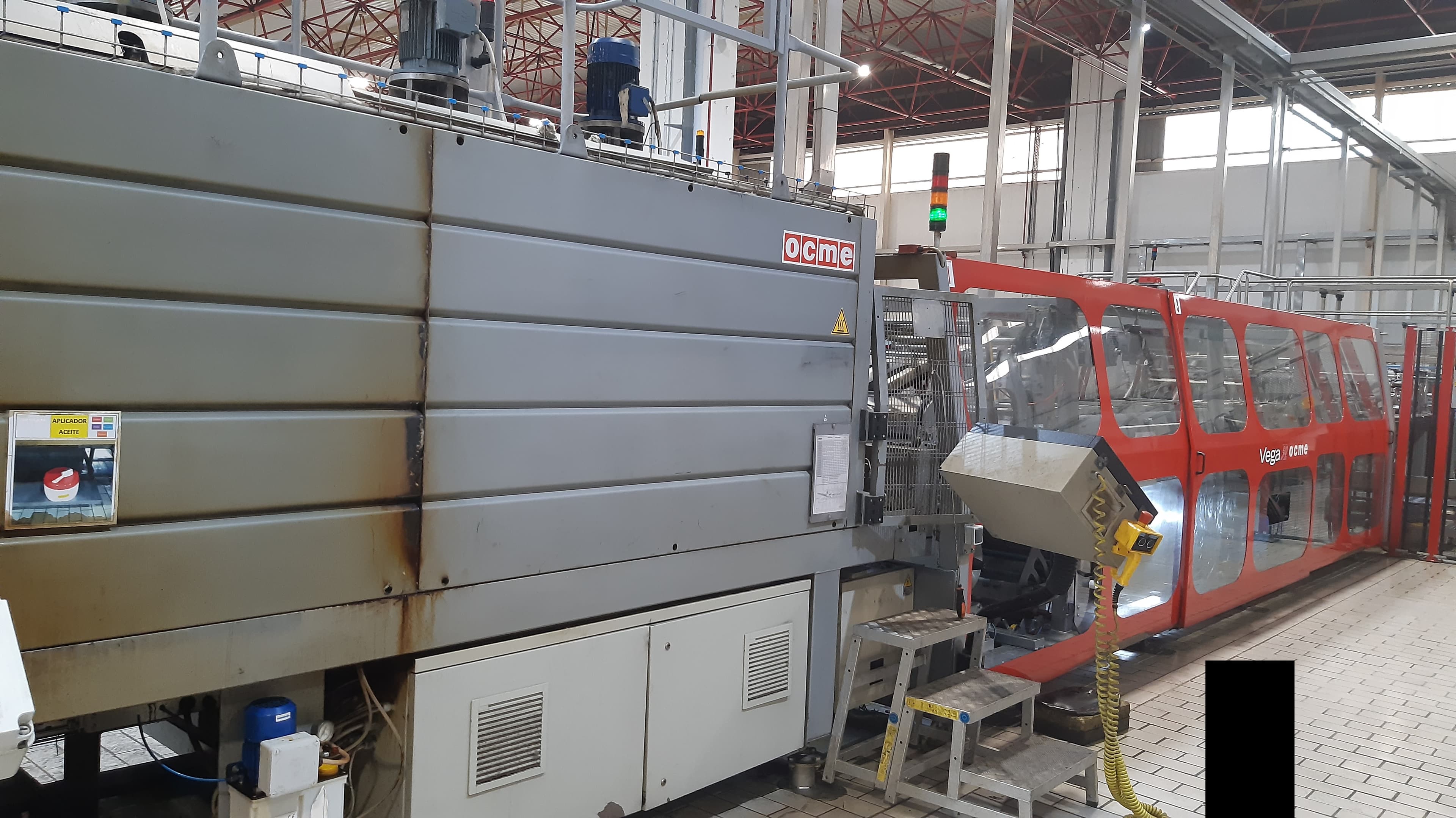 Widok Ocme Vega N80V z lewej strony