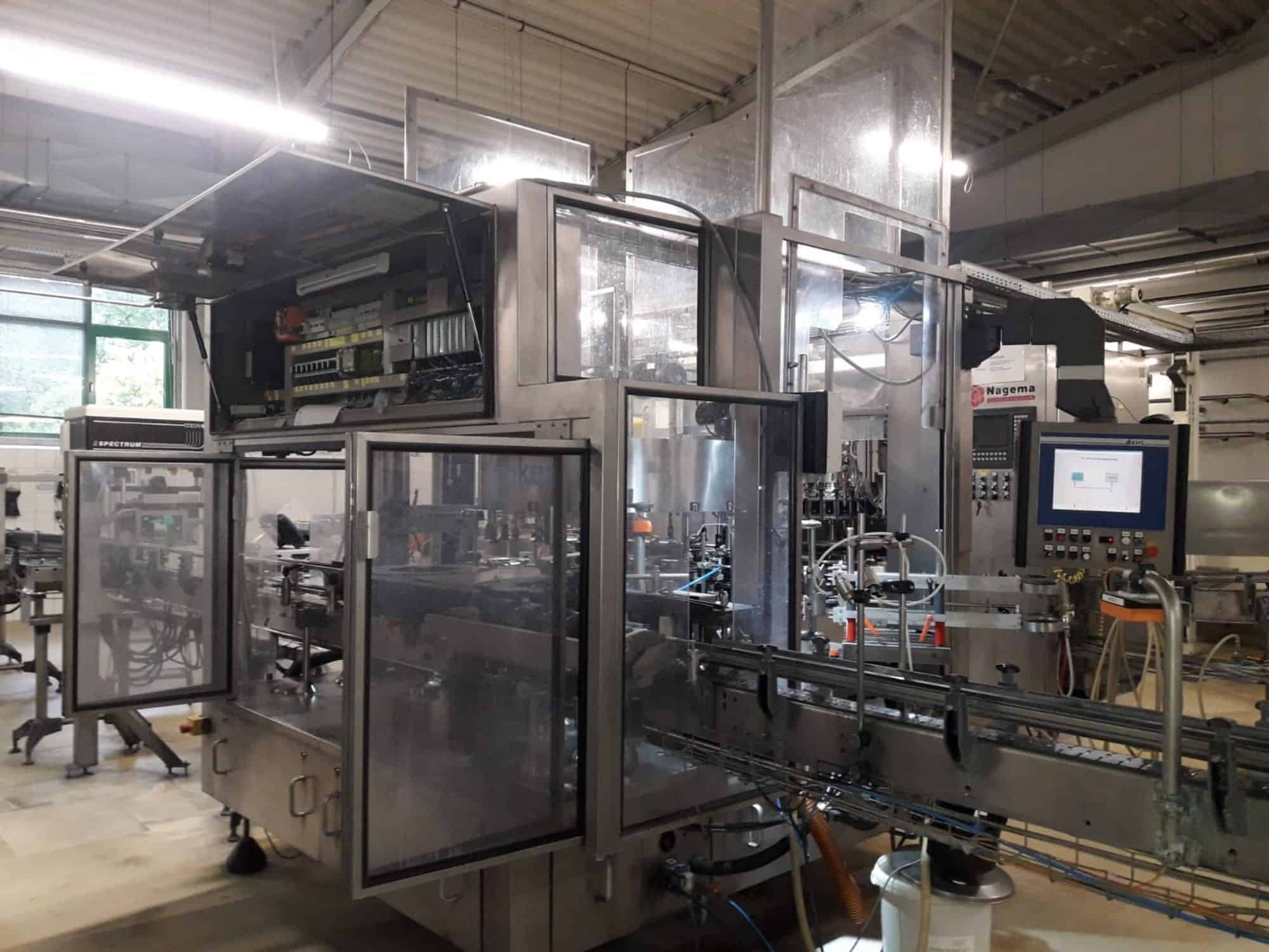 Widok z lewej strony KHS Innoket Roland 16/4 H