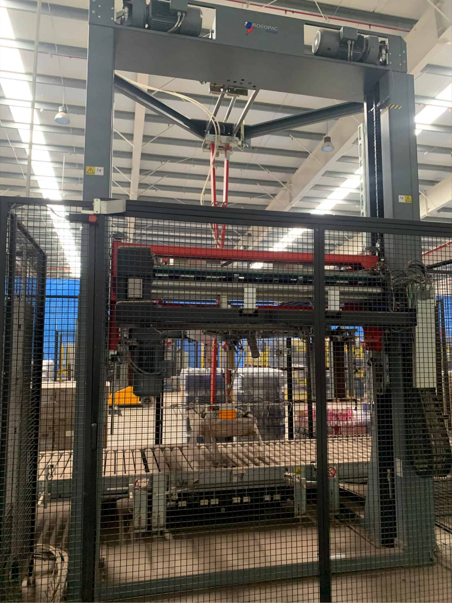 Widok z boku Sacmi / Robopac Genesis, Helix HS40