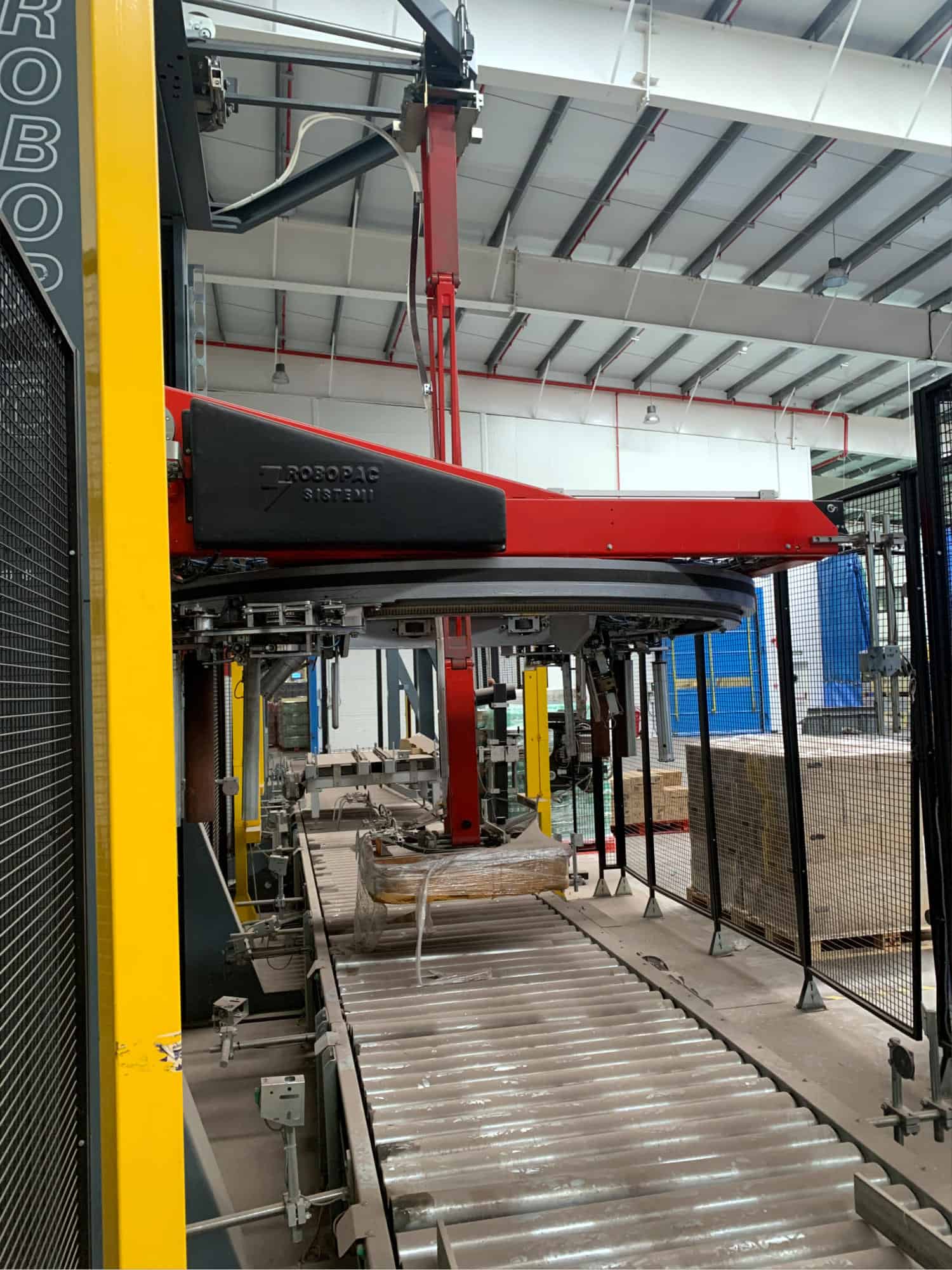 Pomieszczenie robocze Sacmi / Robopac Genesis, Helix HS40