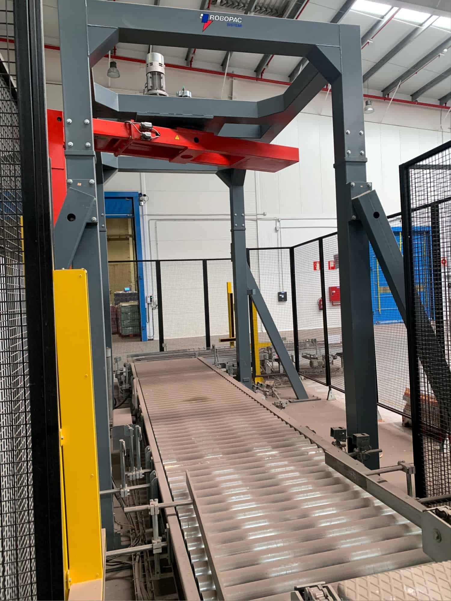 Pomieszczenie robocze Sacmi / Robopac Genesis, Helix HS40