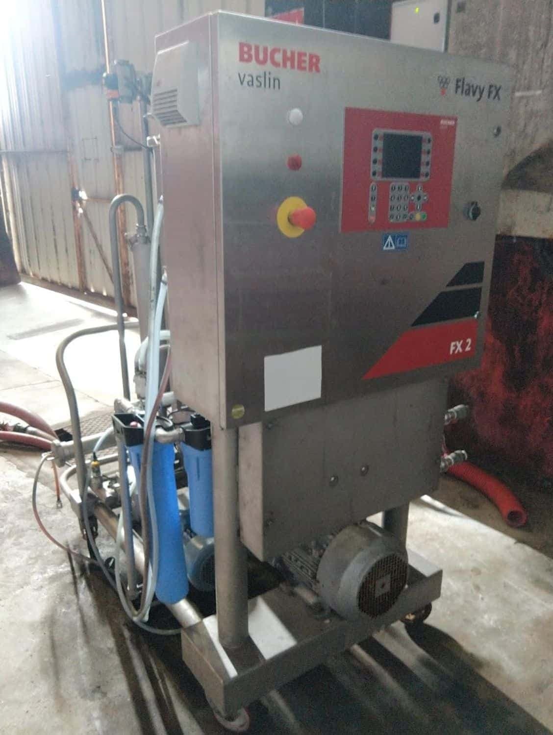 Widok z lewej strony Bucher Flavy FX - FX2